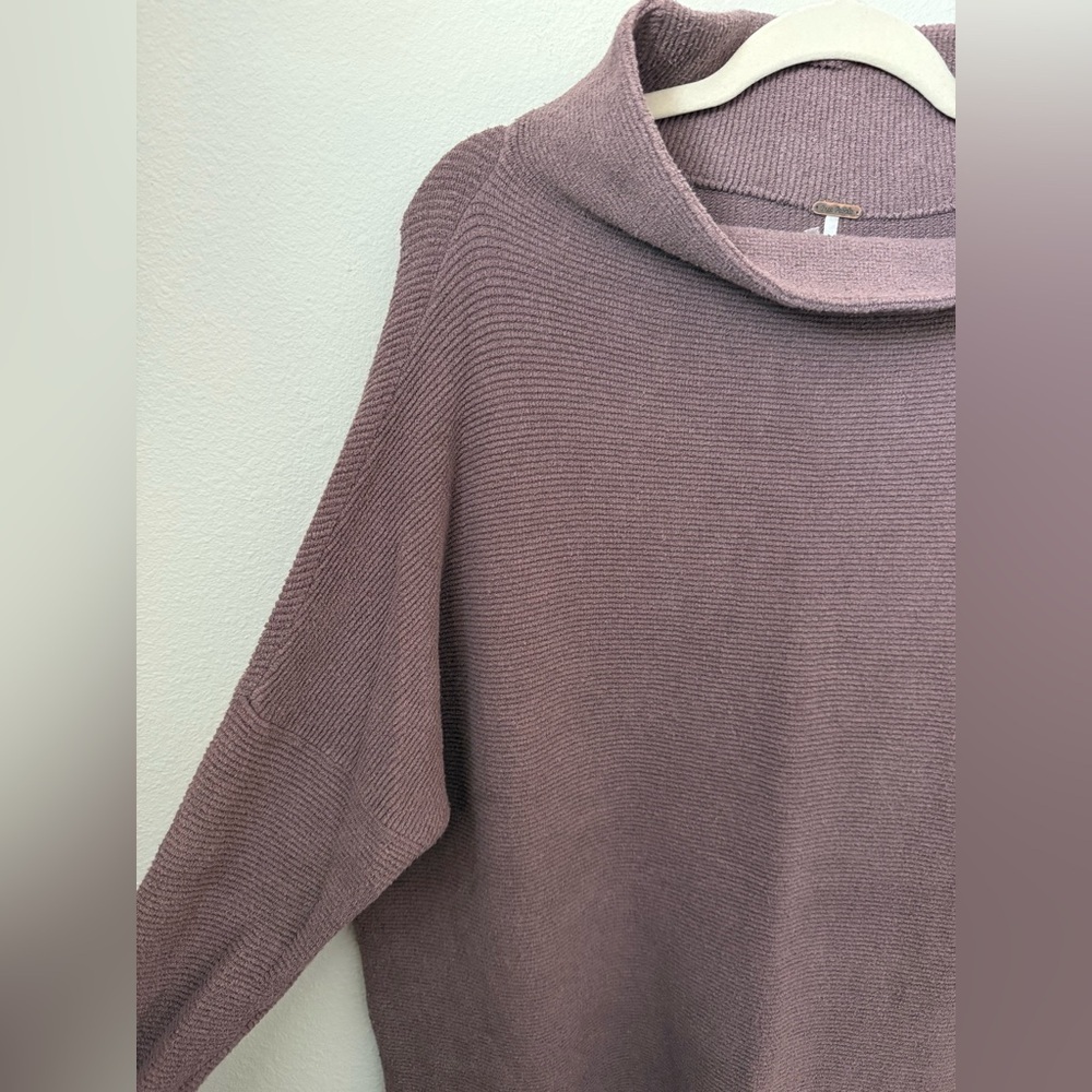 Free People Ottoman Slouchy Tunic Sweater Size M - Picture 3 of 12